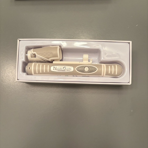 Needle Guide Assistant Box - Picture 2 of 2